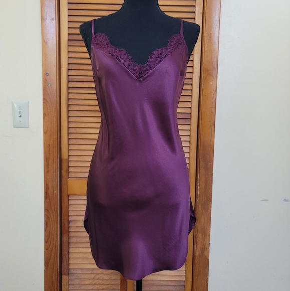 Victoria's Secret Other - NWT Victoria's Secret Very Sexy Slip Size M/M